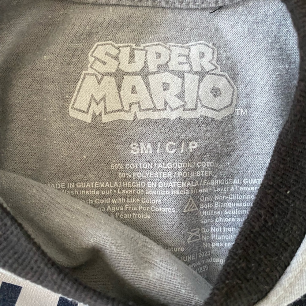 Super Mario and Sonic the Hedgehog shirts - Picture 4 of 7